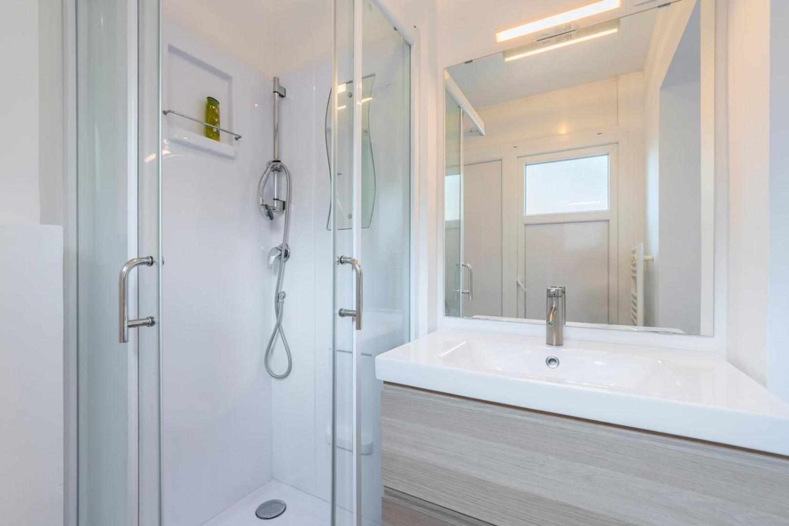 Superbe Appart. 2 Chambres En Plein Centre ! Lille Luaran gambar