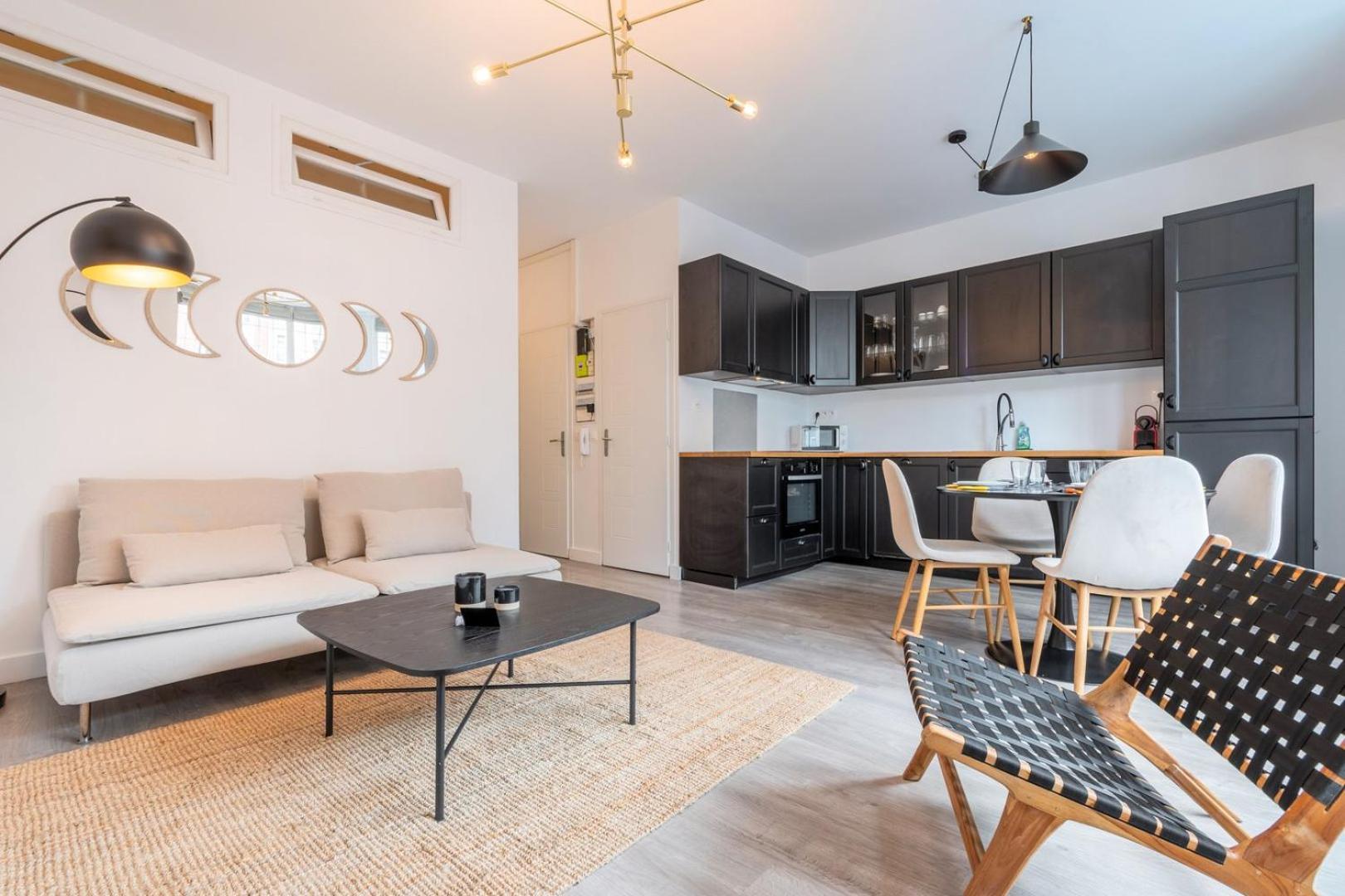 Superbe Appart. 2 Chambres En Plein Centre ! Lille Luaran gambar